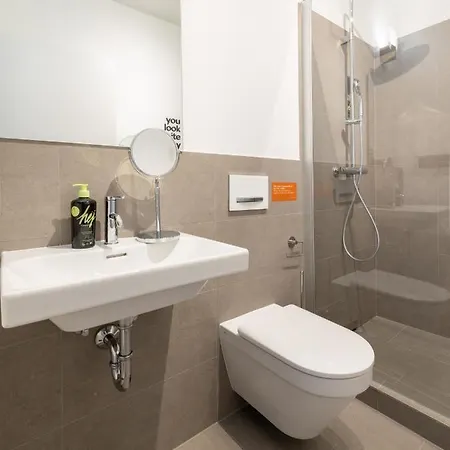 Ξενοδοχείο με διαμερίσματα Limehome Gillitzerstrasse *