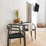 Aparthotel Limehome Gillitzerstrasse 3*
