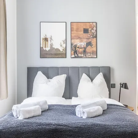 Limehome Gillitzerstraße Aparthotel 3*