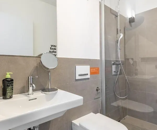 Aparthotel Limehome Gillitzerstrasse 3*